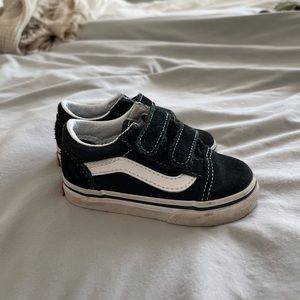 Toddler size 5 classic Vans sneakers